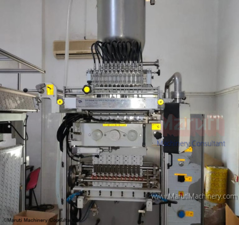 12-Track-Liquid-Pouch-Packing-Machine-3.jpg