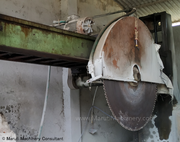 Granite-Block-Cutting-Machine-1.jpg