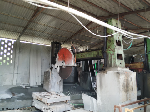 Granite-Block-Cutting-Machine-3.jpg