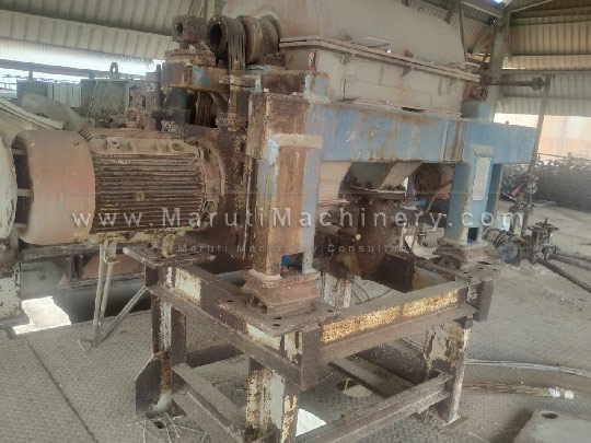 Pennwalt-Decanter-P3000-2.jpg