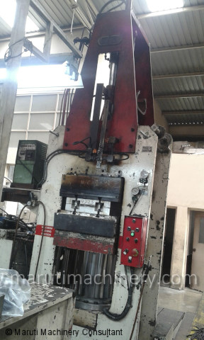 Rubber-Injection-Moulding-Machine-1.jpg